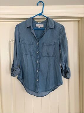 Thread & Supply Light Blue Denim-Style Button-Down Shirt